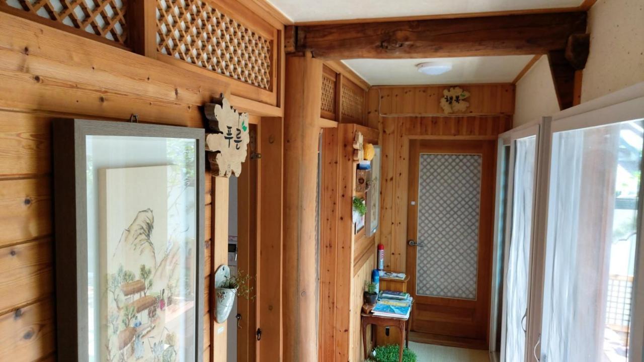 The Blue Cradle Hotel Чонджу Екстериор снимка